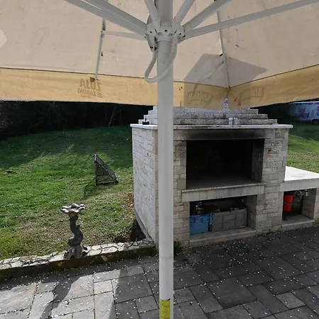 House Ivana Semesterbostad Pula