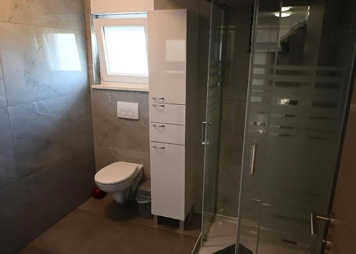 بيت للعطل House Ivana